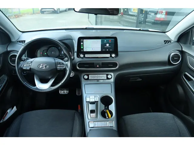 Hyundai Kona EV COMFORT 64 KWH 2020 Elektrisch 12