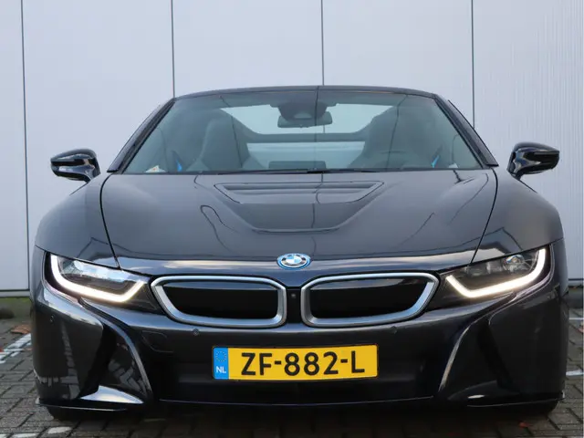 BMW i8 Roadster 1.5 2019 Hybride Benzine 7