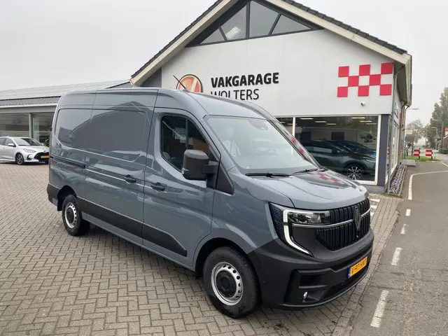 Renault Master T35 2.0 dCi 150 L2H2 Extra 2024 Diesel 2