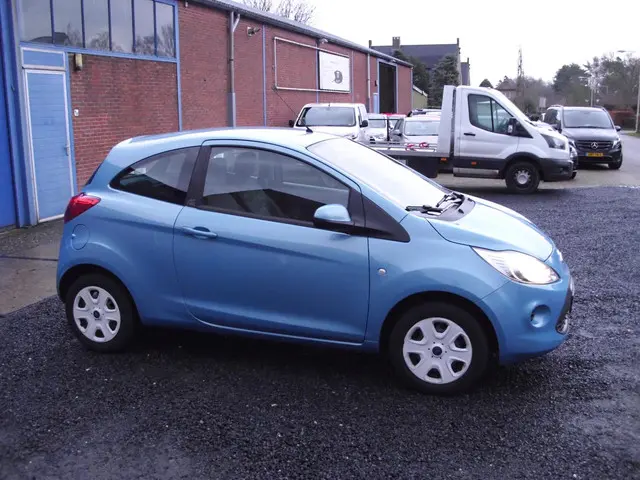 Ford Ka 1.2 Style start/stop 2014 Benzine 4