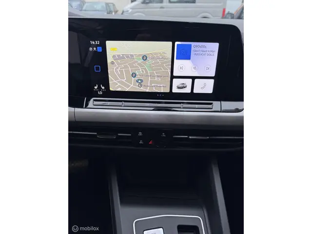 Volkswagen Golf 1.0 eTSI Life Business 2023 Benzine 9