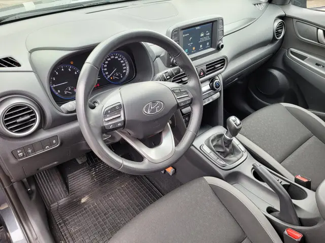 Hyundai Kona 1.0T Comfort 2018 Benzine 8