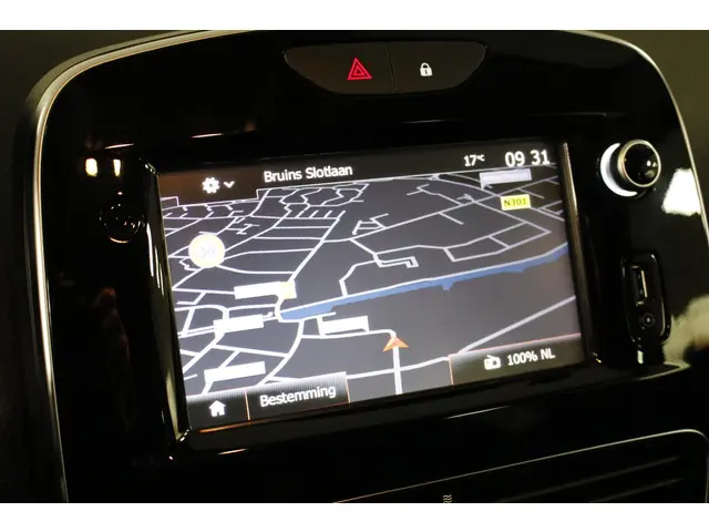 Renault Clio 0.9 TCe Limited 90 PK. 2017 Benzine 19