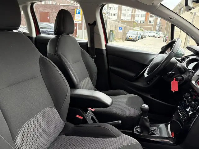 Citroën C3 1.2 VTi Exclusive 2014 Benzine 8