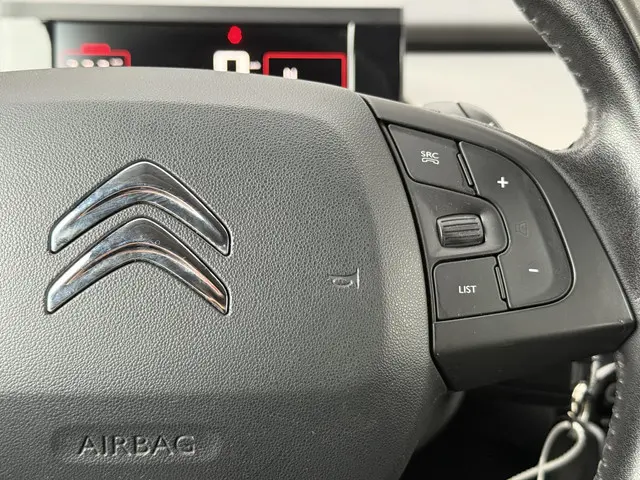 Citroën C4 Cactus 1.2 PureTech Shine 2016 Benzine 18