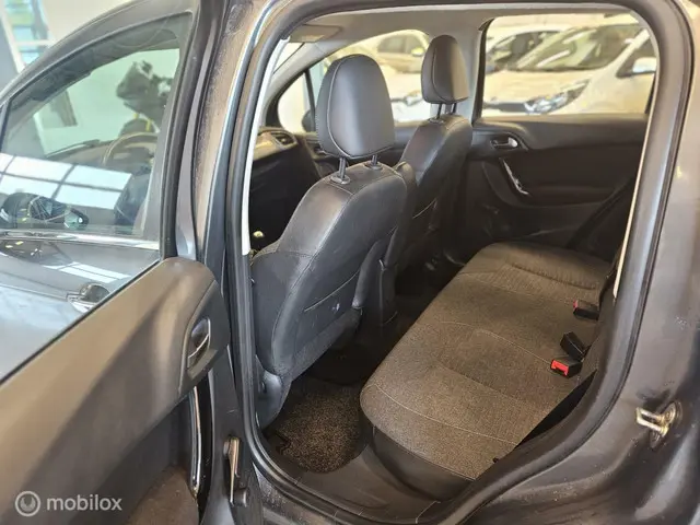 Citroën C3 1.2 PureTech Feel Edition 2016 Benzine 10