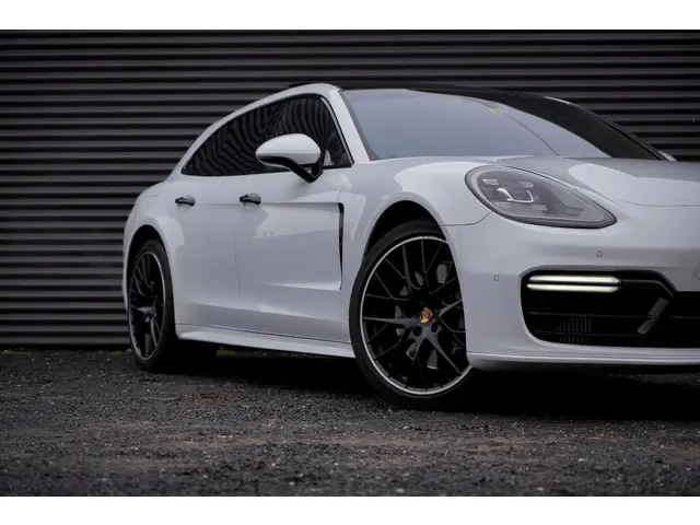 Porsche Panamera Sport Turismo 2.9 4S 2018 Benzine 23