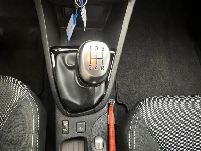 Renault Clio Estate 0.9 TCe Zen 2020 Benzine 24