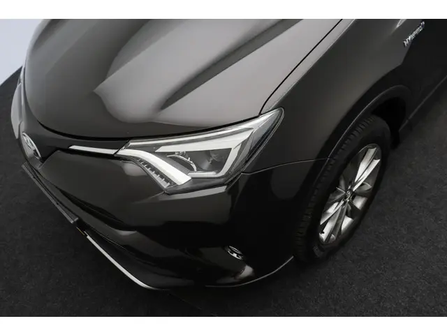 Toyota RAV4 2.5 Hybrid Style 2016 Hybride Benzine 29
