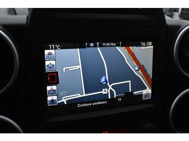 Citroën Berlingo PureTech 110 XTR 2017 Benzine 19