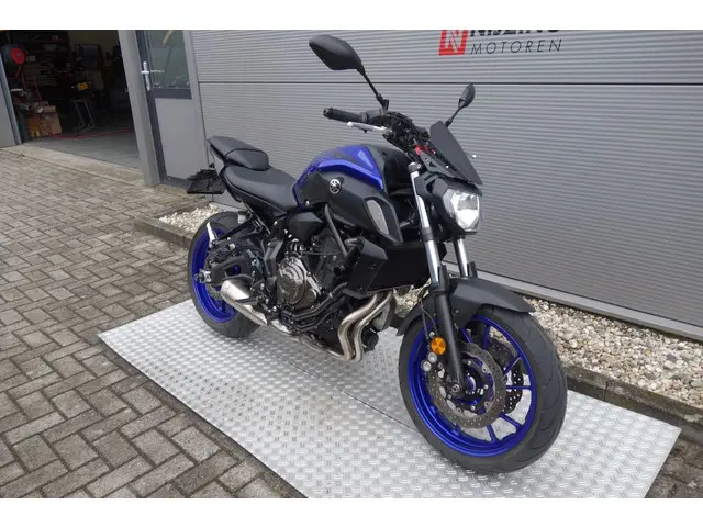 Yamaha MT 07 ABS 2018 Benzine 2