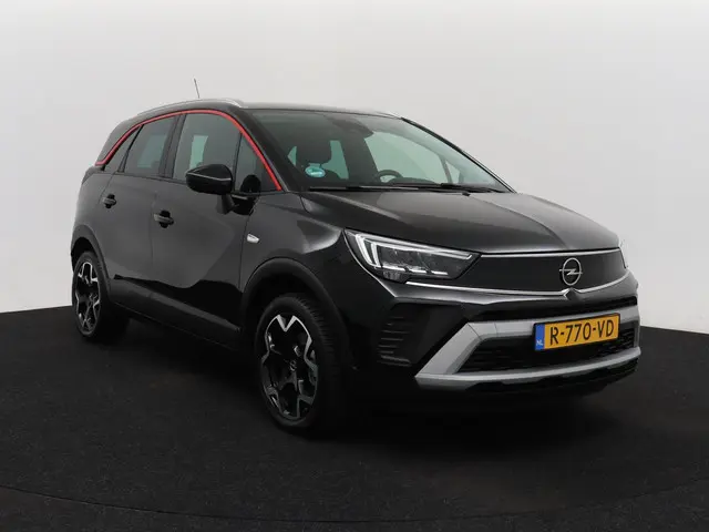 Opel Crossland 1.2 turbo GS line Automaat 2021 Benzine 26