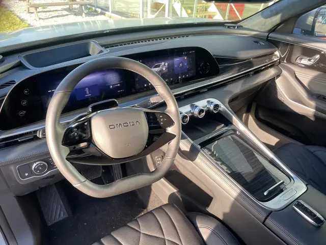 Omoda 9 SHS 1.5T-GDi SHS-P Premium 2026 Hybride Benzine 9