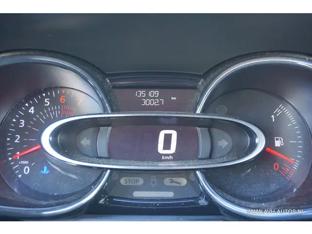 Renault Clio Estate 0.9 TCe Life 2017 Benzine 13