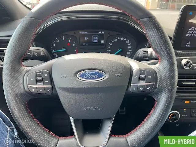 Ford Focus 1.0 EcoBoost st-line be 2020 Benzine 34