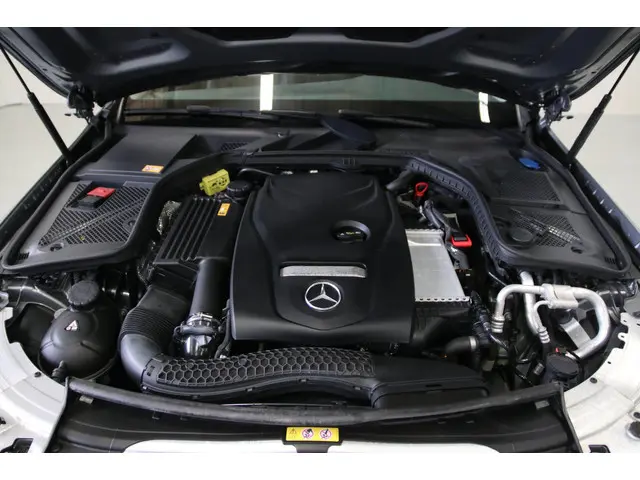 Mercedes-Benz C-Klasse 180 Ambition 2014 Benzine 28