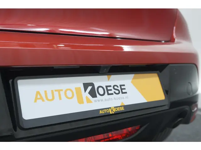 Peugeot 208 PureTech 100 Allure Pack 2023 Benzine 27