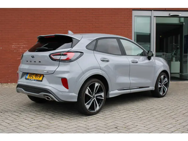 Ford Puma 1.0 EcoBoost Hybrid ST-Line X 2023 Benzine 4