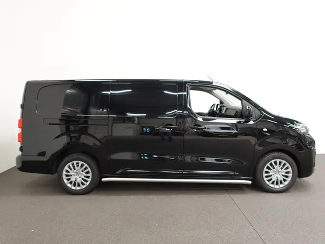 Peugeot Expert 2.0 BlueHDI 145PK L3 2024 Diesel 30