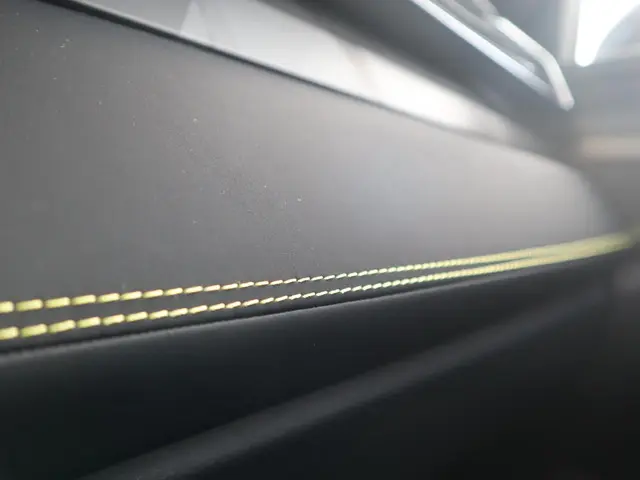 Lynk & Co 01 1.5 More 2026 Hybride Benzine 32