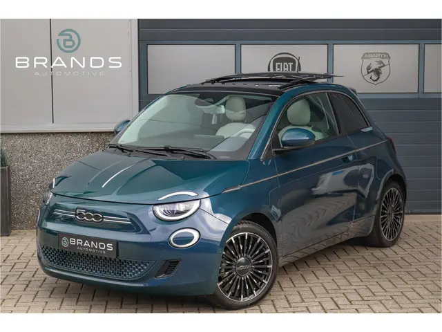 Fiat 500e La Prima 2022 Elektrisch 1