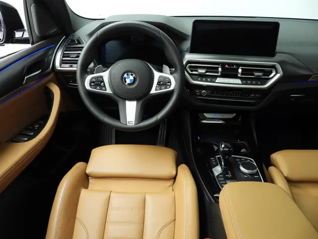 BMW X3 xDrive20i 2024 Benzine 10