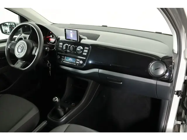Volkswagen up! 1.0 move up! BlueMotion 2014 Benzine 6