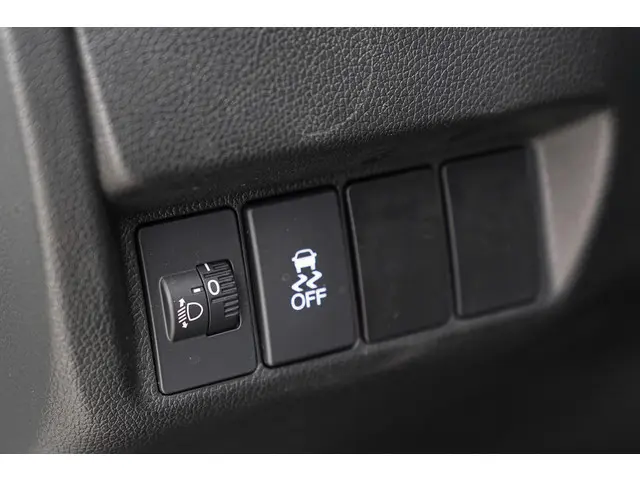Honda Jazz 1.3i VTEC TREND 2019 Benzine 18