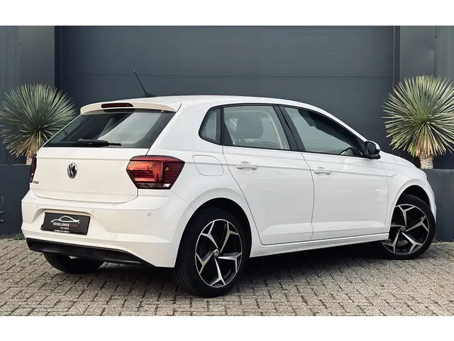 Volkswagen Polo 1.0 TSI Beats 2018 Benzine 12