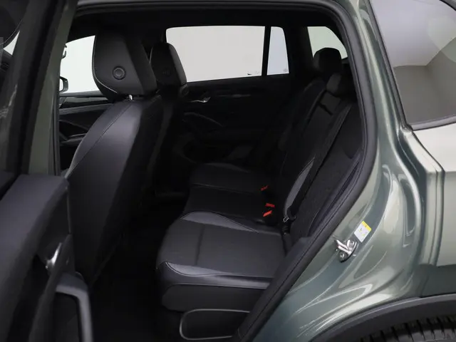 Volkswagen Tiguan 1.5eTSI/150PK Goal DSG 2025 Benzine 22