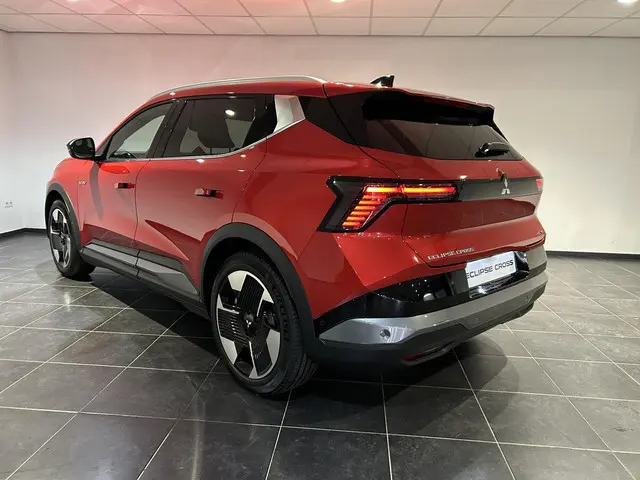 Mitsubishi Eclipse Cross Intense 87 kWh 2025 Elektrisch 5
