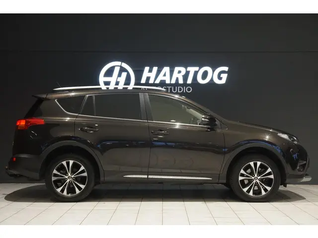 Toyota RAV4 2.2D Style 4WD 2015 Diesel 10