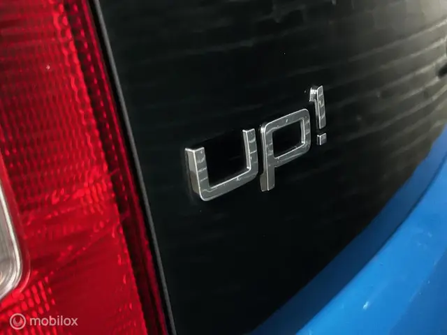 Volkswagen up! 1.0 high up! BlueMotion 2014 Benzine 24
