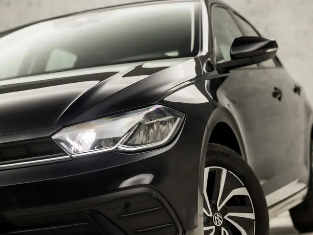 Volkswagen Polo 1.0 TSI Life Sport 2022 Benzine 19