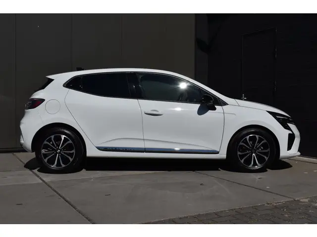 Renault Clio TCe 90 GPF techno 2024 Benzine 5