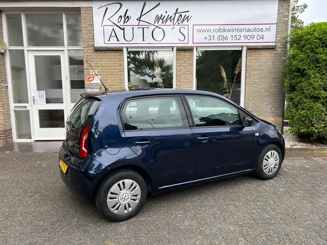 Volkswagen up! 1.0 move up! BlueMotion 2013 Benzine 4