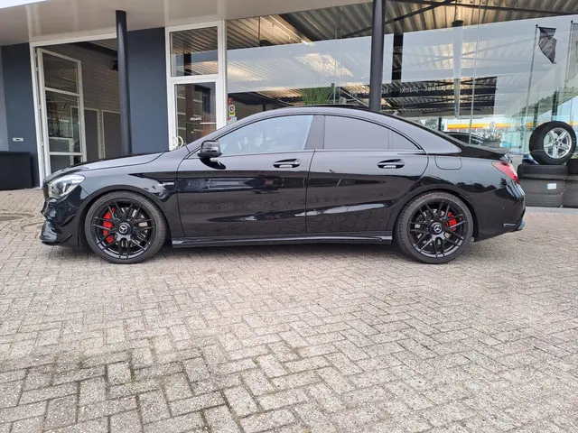 Mercedes-Benz CLA AMG 45 4MATIC 2016 Benzine 2
