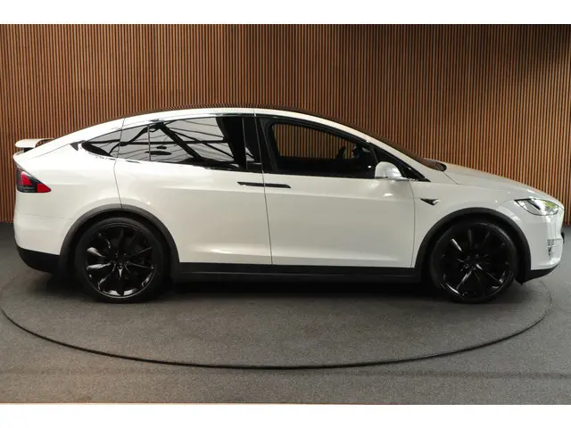 Tesla Model X Dual Motor AWD 7p. 100 kWh 2020 Elektrisch 7