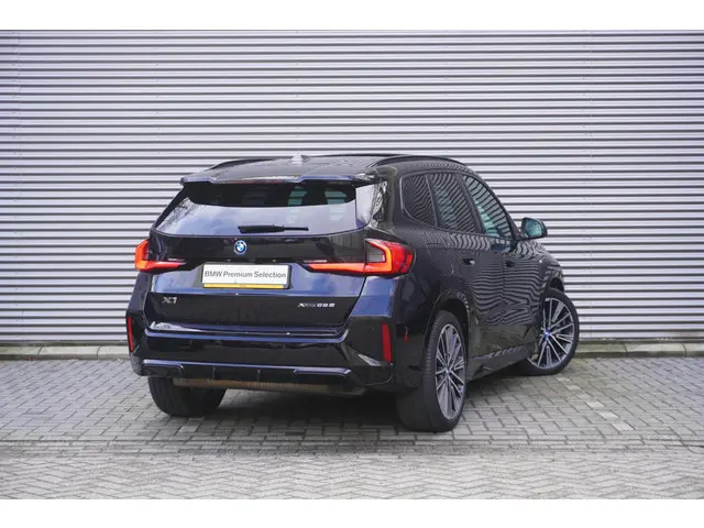 BMW X1 xDrive25e 2025 Hybride Benzine 5