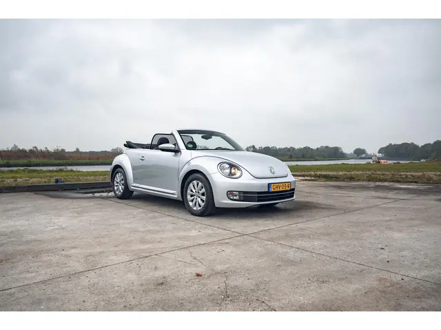 Volkswagen Beetle Cabriolet 1.2 TSI 2014 Benzine 30