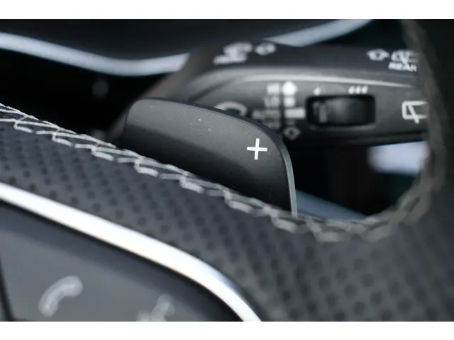 Audi Q8 55 TFSI e quattro S-Line 2022 Hybride Benzine 26