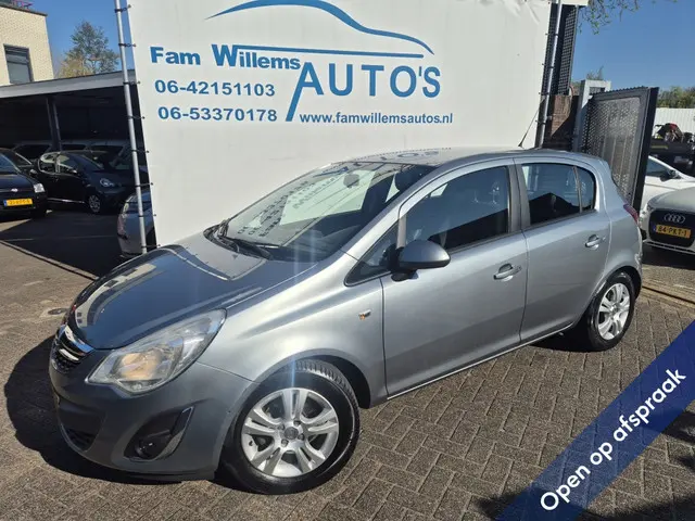 Opel Corsa 1.4-16V Cosmo Nap NL Airco 5 drs 2012 Benzine