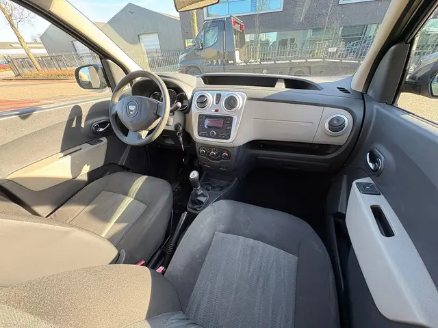 Dacia Dokker 1.2 TCe Ambiance NIEUWE APK 2013 Benzine 23