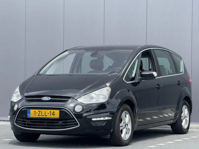 Ford S-Max 1.6 EcoBoost Platinum 2015 Benzine 13