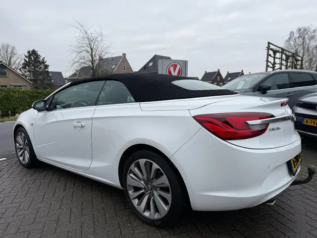Opel Cascada 1.6 Turbo Cosmo RIJKLAARPRIJS! 2015 Benzine 7