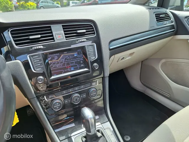 Volkswagen Golf 1.2 TSI HIGHLINE 2013 Benzine 21