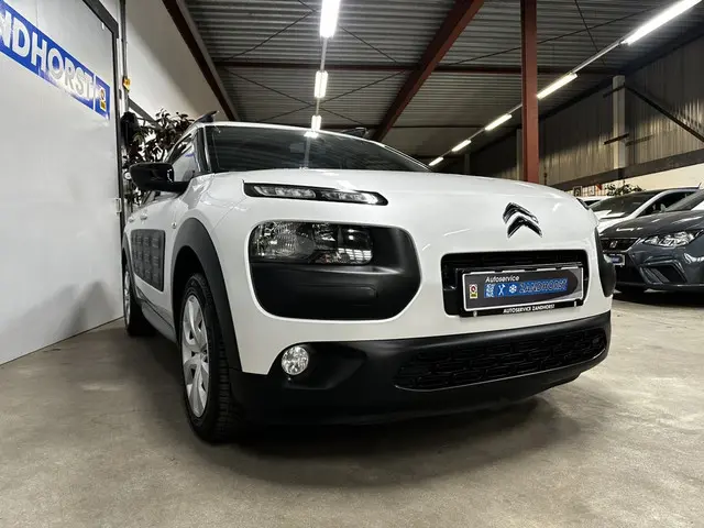 Citroën C4 Cactus 1.2 PureTech Business 2017 Benzine 4
