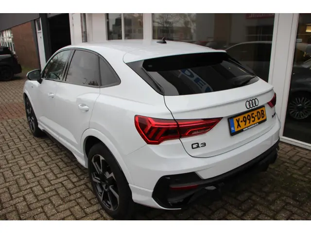 Audi Q3 Sportback 35 TFSI S Edition 2023 Benzine 4