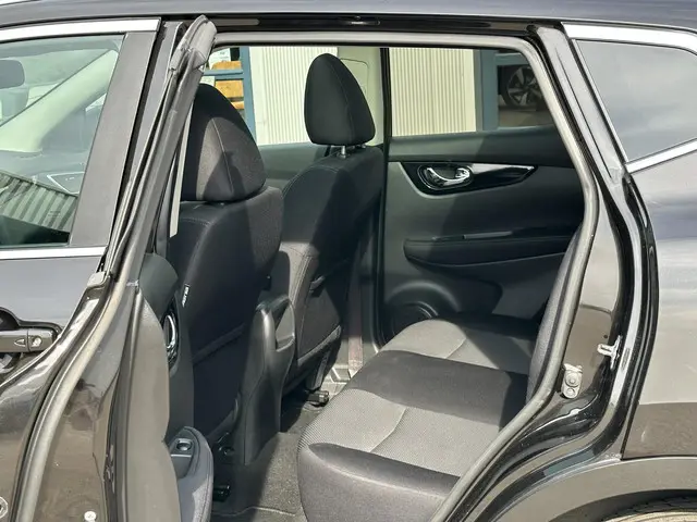 Nissan QASHQAI 1.2 N-Connecta 2017 Benzine 19