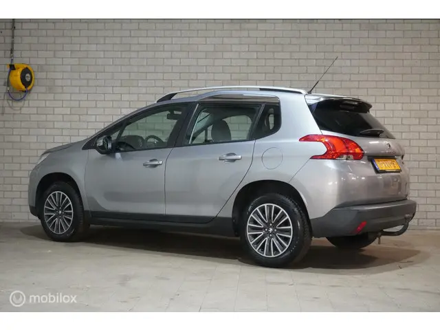 Peugeot 2008 3